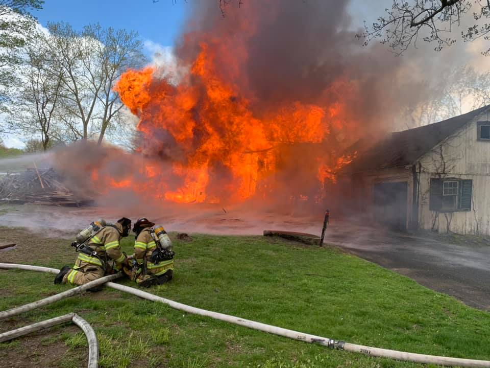 20200509FireBarnMainSt