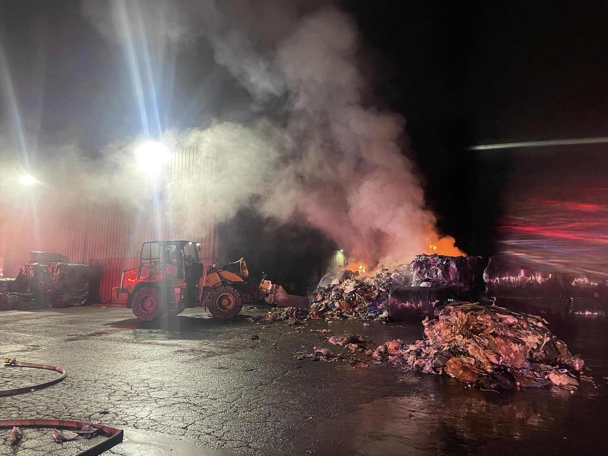 Fire20230310FireAllAmericanWaste1